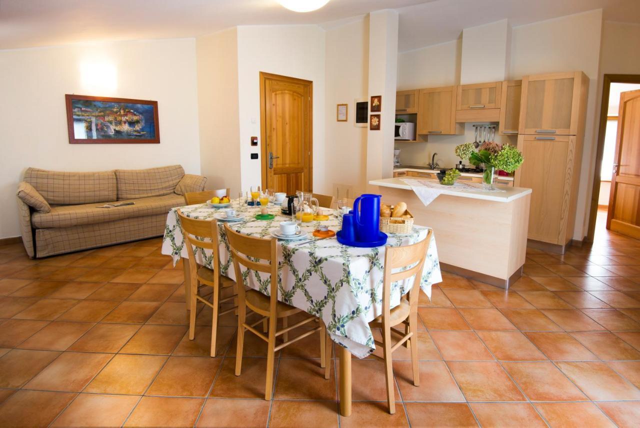 غارْدا Residence Corte Camaldoli المظهر الخارجي الصورة