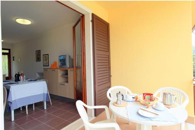 غارْدا Residence Corte Camaldoli المظهر الخارجي الصورة